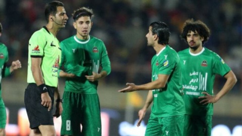 حمله به ماشین داور بازی شمس‌آذر - پرسپولیس