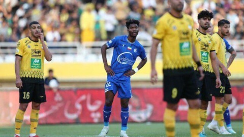 اعلام زمان دیدارهای معوقه و هفته‌های چهاردهم تا هفدهم؛ سپاهان-استقلال، ۱۱ دی در اصفهان