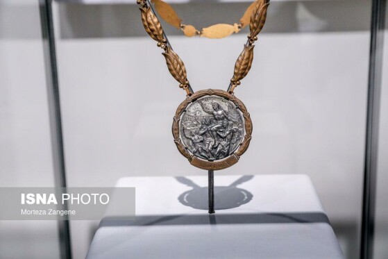 افتتاح نمایشگاه «آقا تختی» با حضور وزیر ورزش