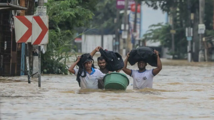 پایتخت سری‌لانکا زیر آب رفت؛ ۱۵۹ کشته و بیش از ۲۰۰ مفقود