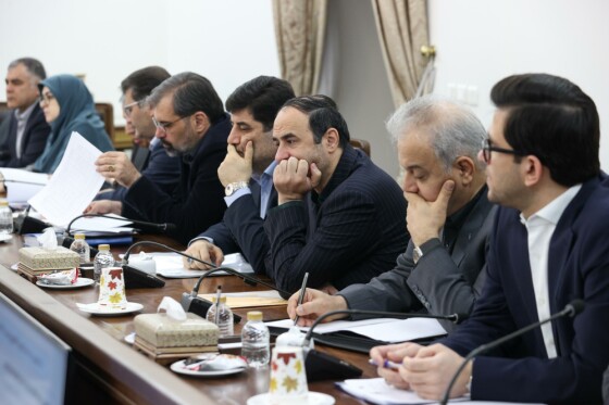 حضور معاون اول رئیس‌جمهور در جلسه شورای اقتصاد