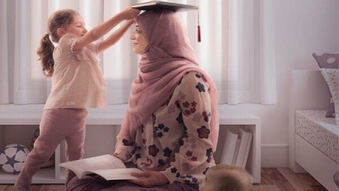 حساب سرپرستان خانوار دارای مادر باردار و فرزند شیرخوار زیر ۲ سال از امروز شارژ می‌شود