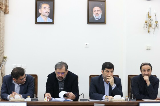 حضور معاون اول رئیس‌جمهور در جلسه شورای اقتصاد