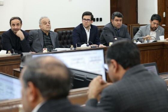 حضور معاون اول رئیس‌جمهور در جلسه شورای اقتصاد