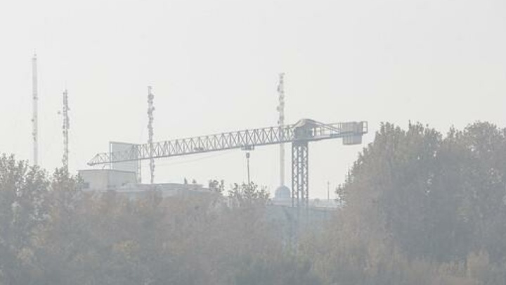 نفس اصفهان زیر فشار آلاینده‌ها/ تعطیلی مدارس ناشی از آنفلوآنزا بود، نه آلایندگی