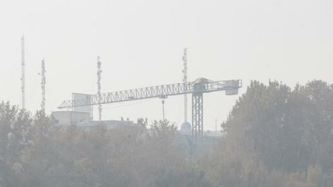 نفس اصفهان زیر فشار آلاینده‌ها/ تعطیلی مدارس ناشی از آنفلوآنزا بود، نه آلایندگی