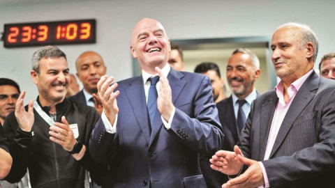 خوش خدمتی اینفانتینو به ترامپ