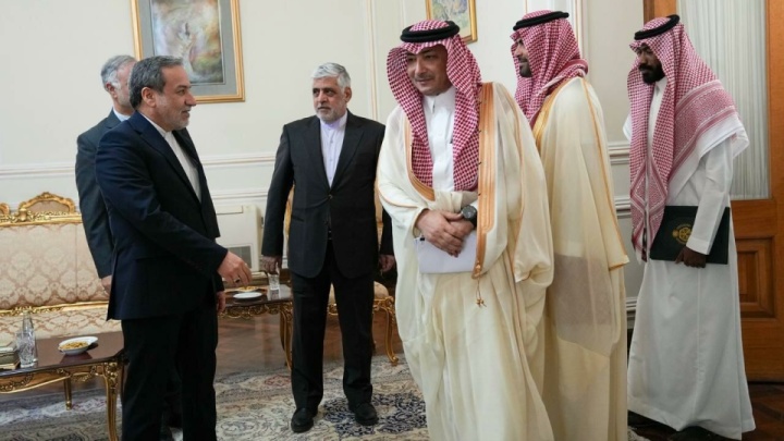 ایران روز گذشته میزبان دیپلمات های بلندپایه سعودی و ترکیه بود