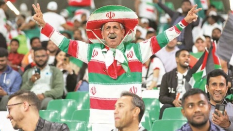 شعار فوتبال بدون سیاست یک دروغ بزرگ