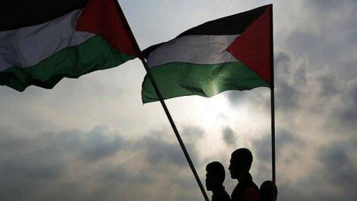 صد سال مقاومـت