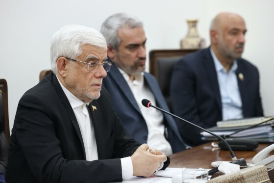 حضور معاون اول رئیس‌جمهور در جلسه شورای اقتصاد