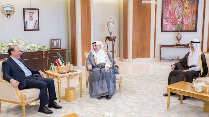 دیدار وگفت‌وگوی سفیر کشورمان با وزیر دربار کویت