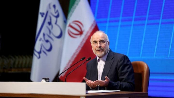 قالیباف: فیلترینگ به شکل فعلی، صحیح نیست/مسائل اقتصادی، مهمترین چالش کشور