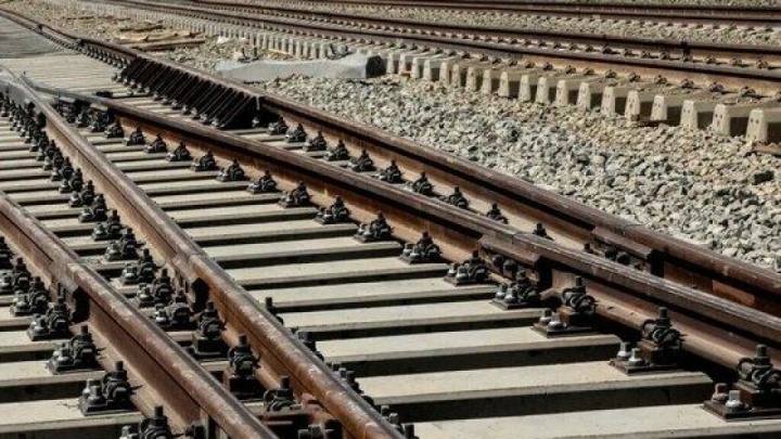 اتمام مین‌روبی و پیشرفت ۲۵ درصدی پل روگذر بازشو راه‌آهن شلمچه - بصره