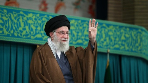 گزارش تصویری/ دیدار هزاران نفر از زنان و دختران با رهبر انقلاب