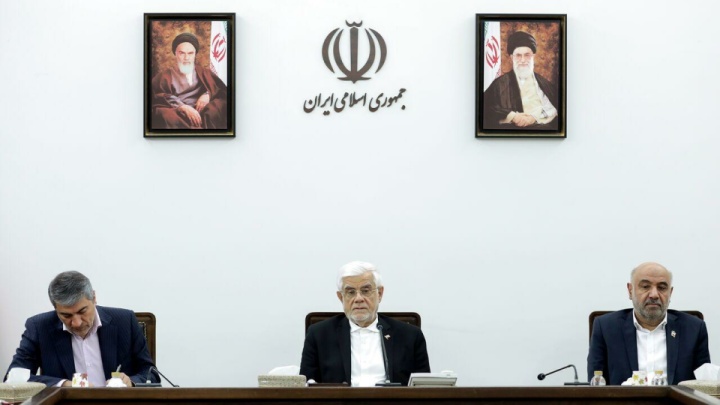 عارف: باید بستر لازم برای نقش آفرینی توان‌یابان در جامعه فراهم شود