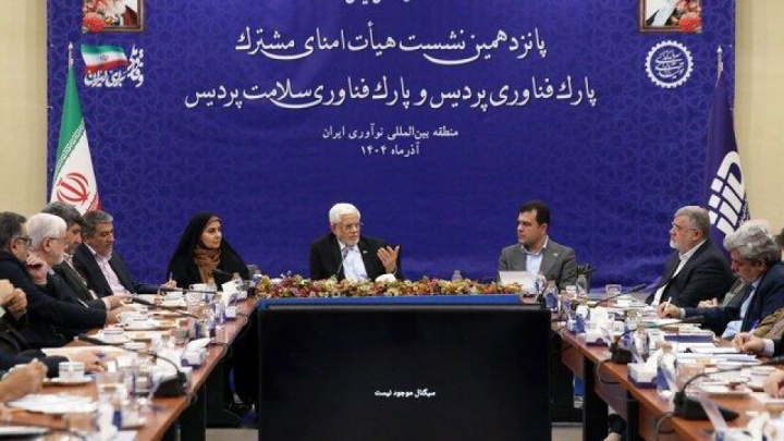 برای ماندگاری جوانان نخبه و برجسته علمی کشور کارگروهی در دولت تشکیل شده است