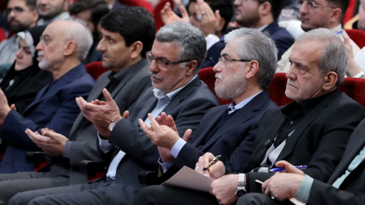 پزشکیان ۱۶ آذر به دانشگاه علوم پزشکی بهشتی می‌رود