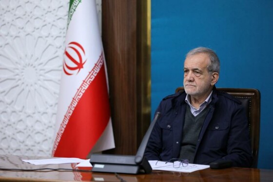 مراسم افتتاح طرح انتقال آب دریا به فلات مرکزی