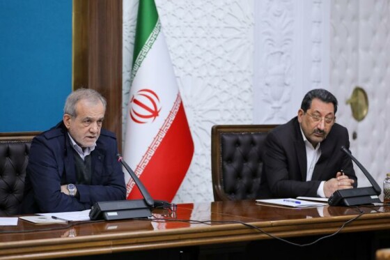 مراسم افتتاح طرح انتقال آب دریا به فلات مرکزی