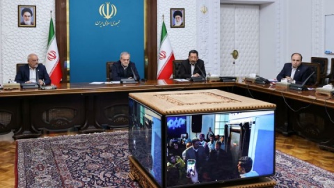 آب دریا به اصفهان رسید/ قطع وابستگی صنایع بزرگ از حوضه آبریز زاینده‌رود