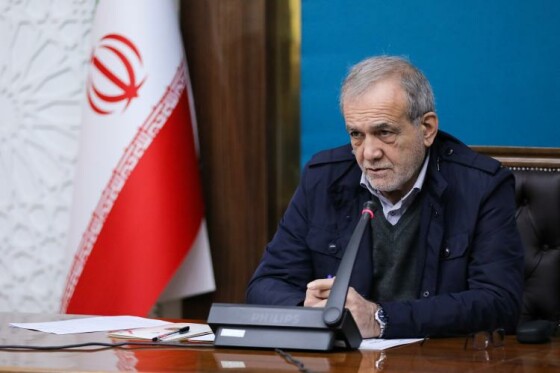 مراسم افتتاح طرح انتقال آب دریا به فلات مرکزی