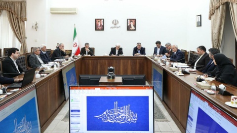 عارف: طرح ۲۰ هزار مگاوات نیروگاه‌های اتمی یک ضرورت انکارناپذیر است