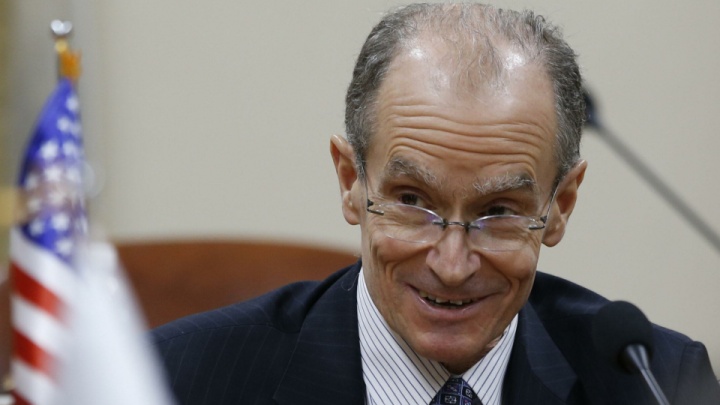 مجموعه‌ای ناسازگار اما قابل اجرا