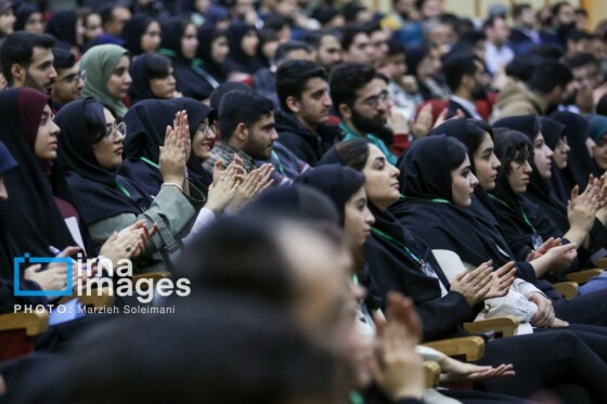 مراسم روز دانشجو با حضور رئیس جمهور