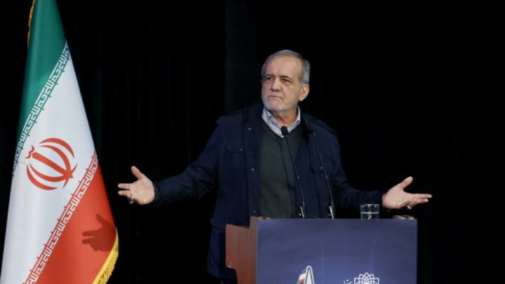 پزشکیان: درمورد مشکلات امروز کشور همه مقصریم/ ضرورت شفافیت و پاسخگویی به مردم