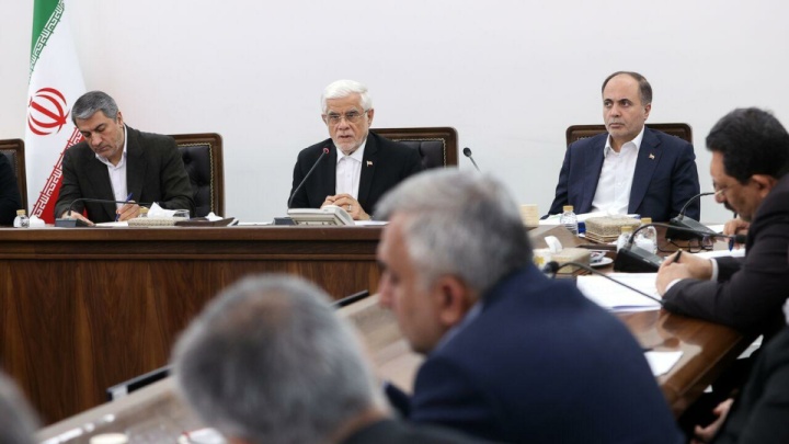 عارف: نگاه سیاست خارجی دولت چهاردهم مشارکت با کشورهای همسایه و منطقه است