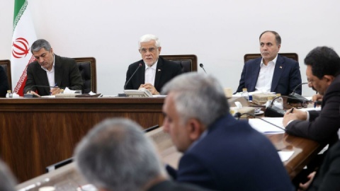 عارف: نگاه سیاست خارجی دولت چهاردهم مشارکت با کشورهای همسایه و منطقه است