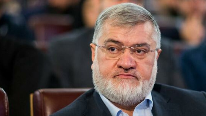 حمایت دولت از گسترش فعالیت‌های علمی و رفع موانع پژوهشی