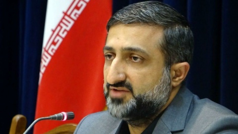 پاسخ صمت به منتقدان