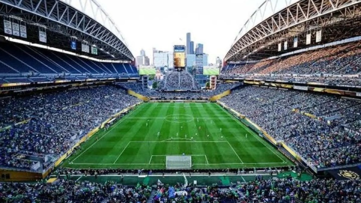 مسابقه ایران و مصر، ”بازی افتخار” برای همجنسگرایان