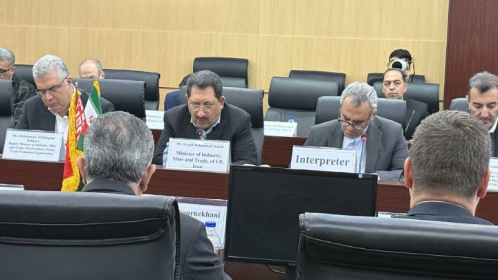 اتابک:‌ اجرایی شدن موافقتنامه‌های تجارت آزاد، نقطه عطف در تاریخ بلاروس و ایران است