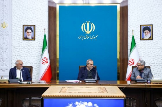 نشست با معاونین و دبیران کمیسیون‌های هیئت دولت