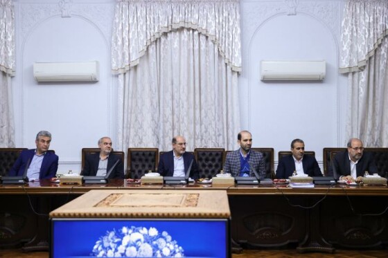 نشست با معاونین و دبیران کمیسیون‌های هیئت دولت