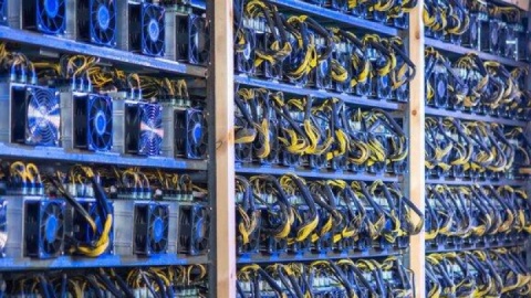 کشف ۱۵۵۸ ماینر غیرمجاز در استان تهران؛ شناسایی ۱۱۲ مزرعه استخراج رمزارز