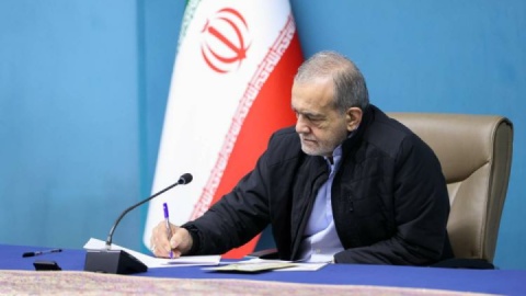 رئیس‌جمهوری مصوبه افزایش سن دانشجویان فرهنگیان را ابلاغ کرد