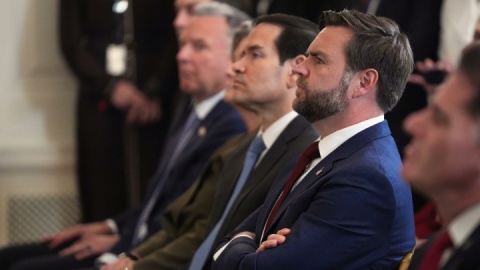 سیطره معتمدان ترامپ بر کاخ سفید