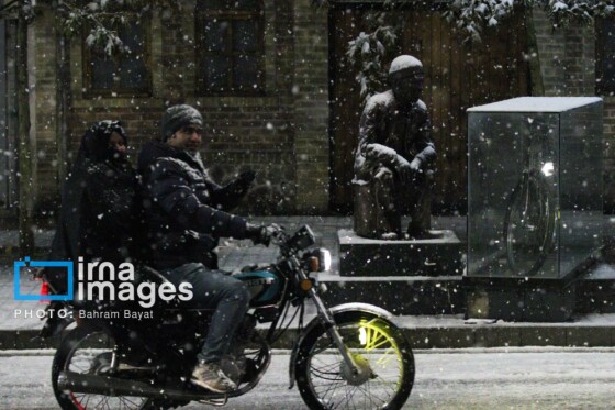 بارش اولین برف پاییزی در زنجان