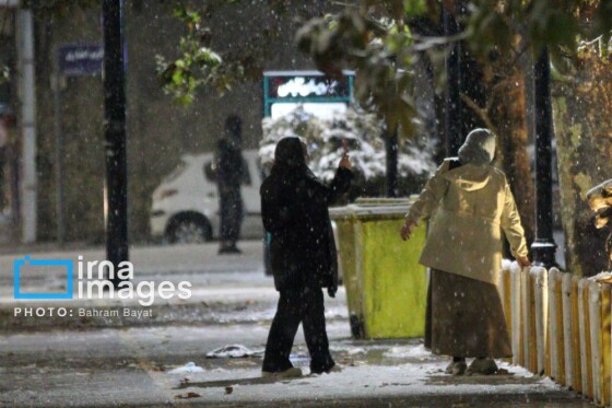 بارش اولین برف پاییزی در زنجان