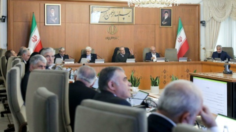 پزشکیان: نباید بی‌جهت برای مردم محدودیت ایجاد کرد/ ضرورت ارتقای مهارت‌های نیروی انسانی