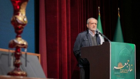 پزشکیان: مقابله با راهبردهای دشمن نیازمند وحدت، تعامل با همسایگان و تکیه برمردم است