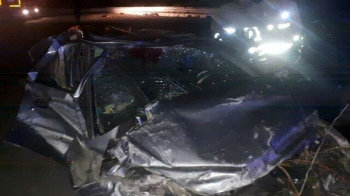 واژگونی خودروی پژو ۲۰۶ در برخورد زنجیره‌ای ۴ وسیله نقلیه در بزرگراه باقری