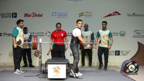 پاراوزنه بردار ایران در دسته ٨٠ کیلوگرم نایب قهرمان شد