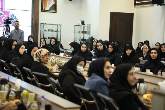 مراسم گرامیداشت مقام شامخ بانوان و مادران