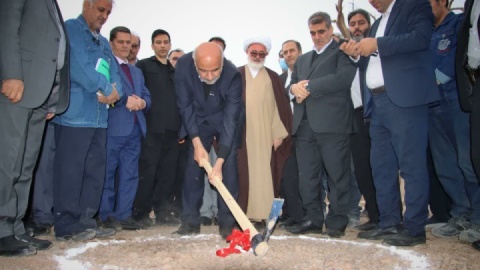 آغاز ساخت یک‌هزار واحد مسکن کارگری سیمان شاهرود با حضور وزیر کار