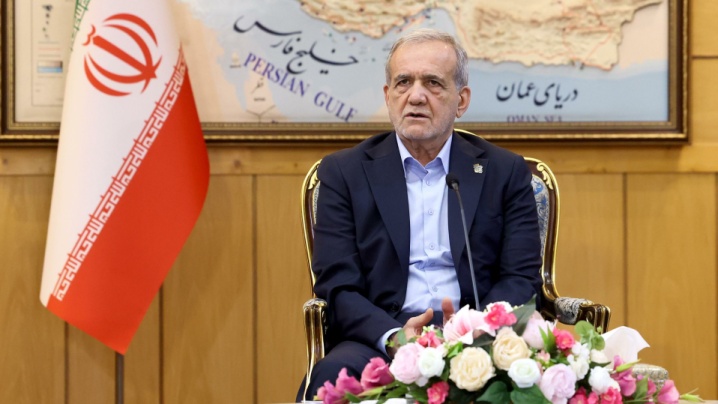 پزشکیان: سفربه قزاقستان و ترکمنستان دستاوردهای خوبی داشت/ تقویت روابط صمیمی با همسایگان